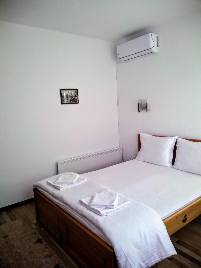 Гостевой дом Guesthouse White Margarit Мелник-8